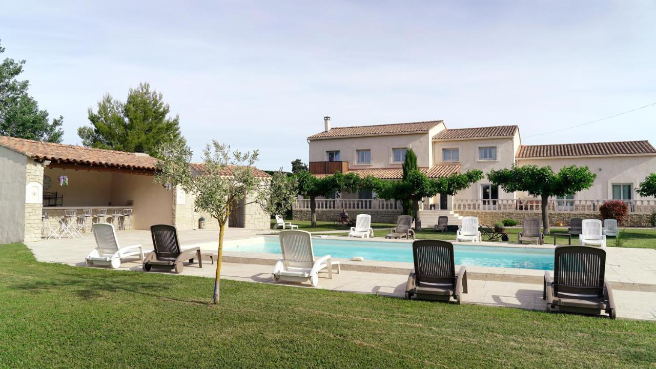 Chambres D'Hotes Le Saint Victor - Provence, Vaucluse 페른느 레 퐁텐느 외부 사진